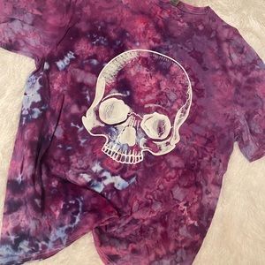 Tie dye skull T-shirt